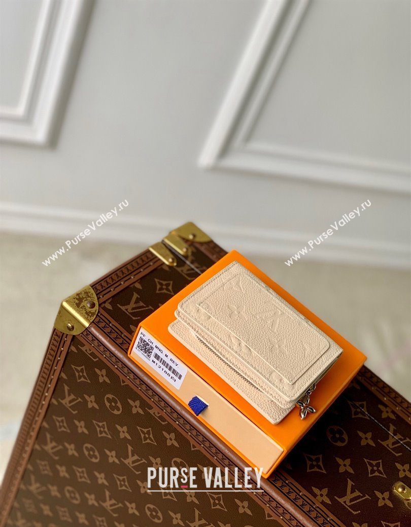 Louis Vuitton Clea Wallet in Cream Beige Supple Grained Leather M12188 2024 LV Ski Collection (KI-241210012)