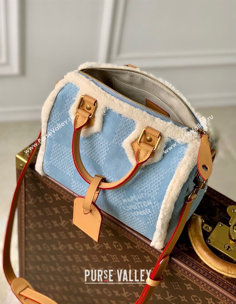 Louis Vuitton Speedy 25 Bandouliere bag in Blue Damier Denim Canvas and White Shearling N40700 2024 (KI-241210070)