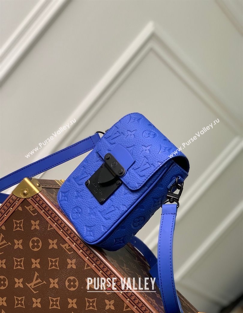 Louis Vuitton S-Lock Vertical Wearable Wallet in Taurillon Monogram Leather M82568 Blue 2024 (KI-241210079)