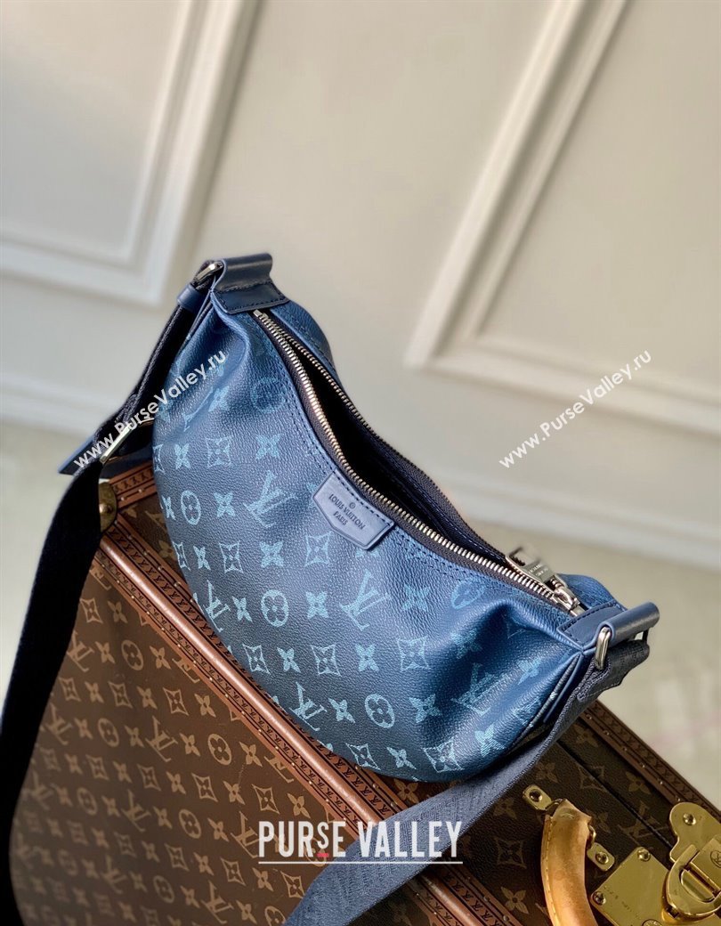 Louis Vuitton Hamac Hobo Bag PM in Navy Blue Monogram Gradient Canvas M11594 2024 (KI-241210108)