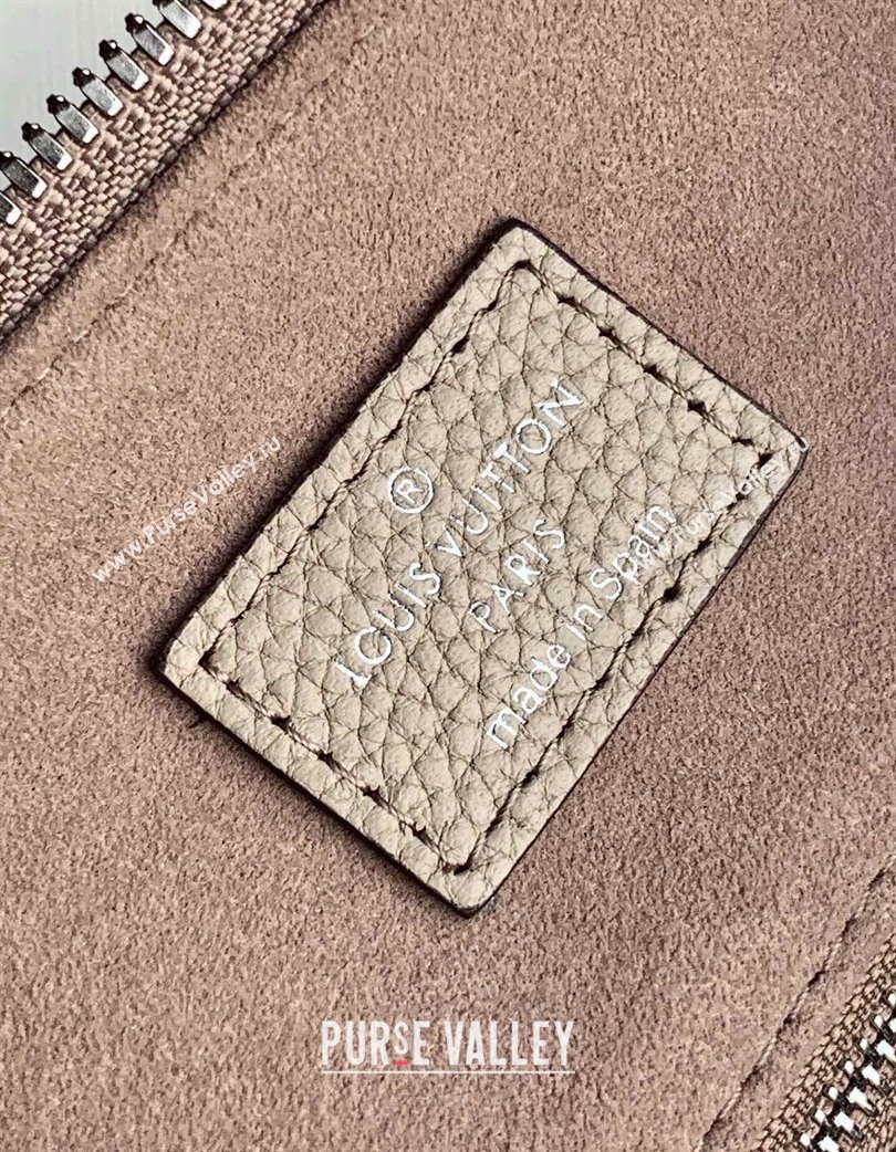 Louis Vuitton Beaubourg Hobo MM Bag in Mahina Perforated Calfskin M56084 Beige 2025 (KI-250121024)