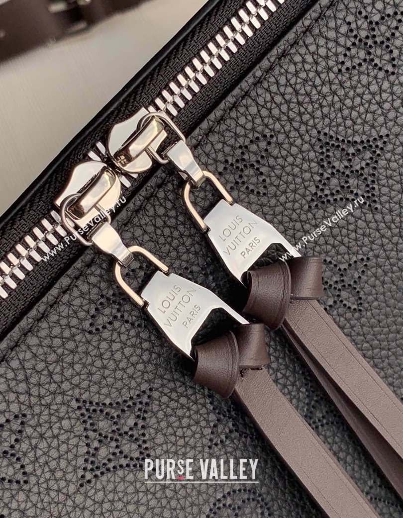 Louis Vuitton Beaubourg Hobo MM Bag in Mahina Perforated Calfskin M56073 Black 2025 (KI-250121026)