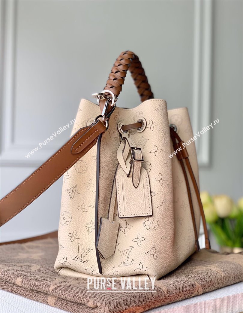 Louis Vuitton Muria Bucket Bag in Mahina Perforated Leather M55801 Beige 2025 (KI-250121027)