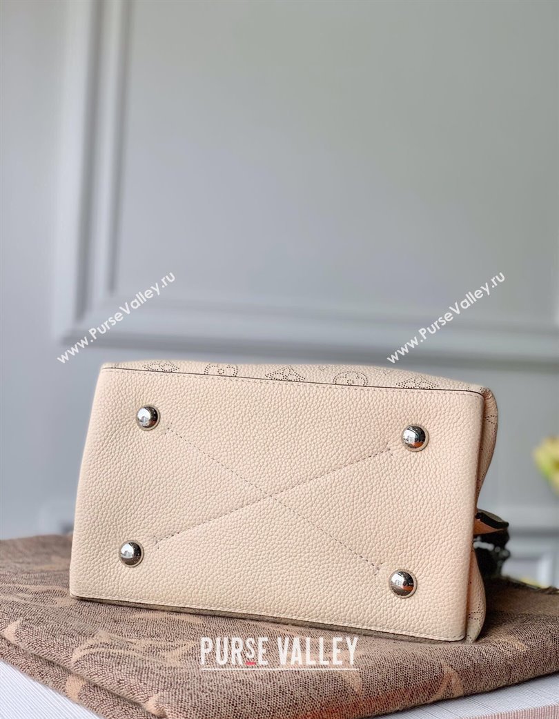 Louis Vuitton Muria Bucket Bag in Mahina Perforated Leather M55801 Beige 2025 (KI-250121027)