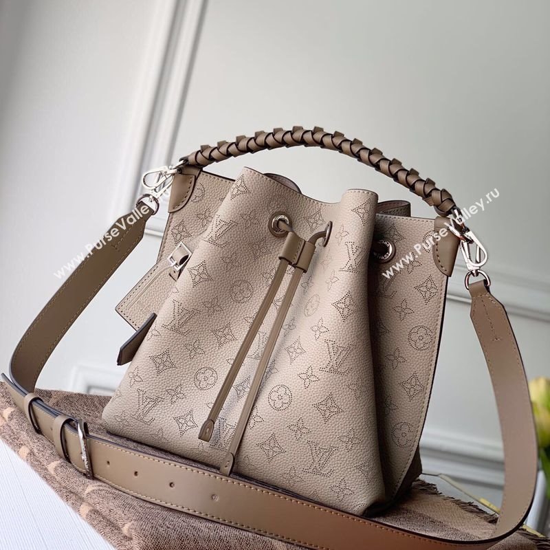 Louis Vuitton Muria Bucket Bag in Mahina Perforated Leather M55799 Galet Grey 2025 (KI-250121033)