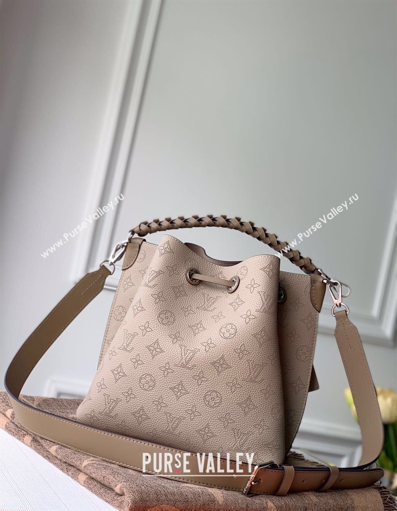 Louis Vuitton Muria Bucket Bag in Mahina Perforated Leather M55799 Galet Grey 2025 (KI-250121033)