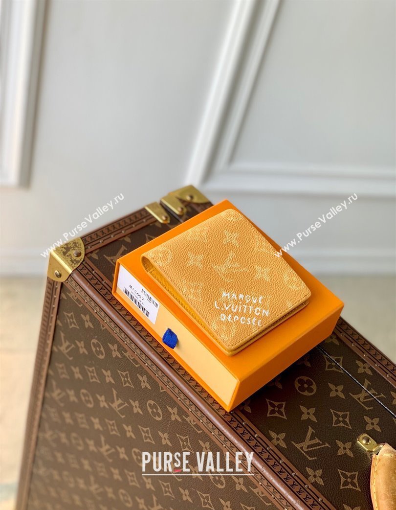 Louis Vuitton Multiple Wallet in Monogram Heritage Canvas M12657 Yellow 2025 (KI-250120029)