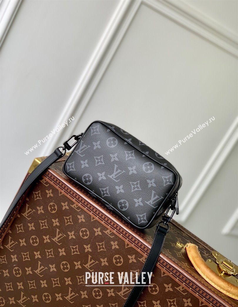 Louis Vuitton Mens Trocadero Wearable Wallet Mini Bag in Black Monogram Eclipse Canvas 2025 M14253 (KI-250120024)