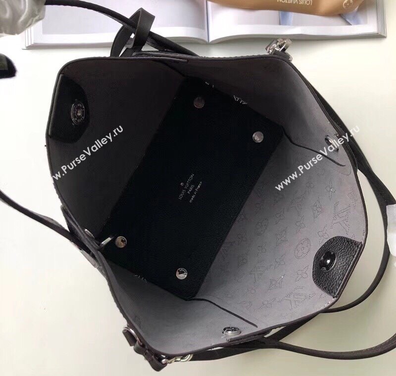 Louis Vuitton Mahina Hina PM Tote Bag in Monogram Perforated Calfskin M54351 Black 2025 (KI-250120095)