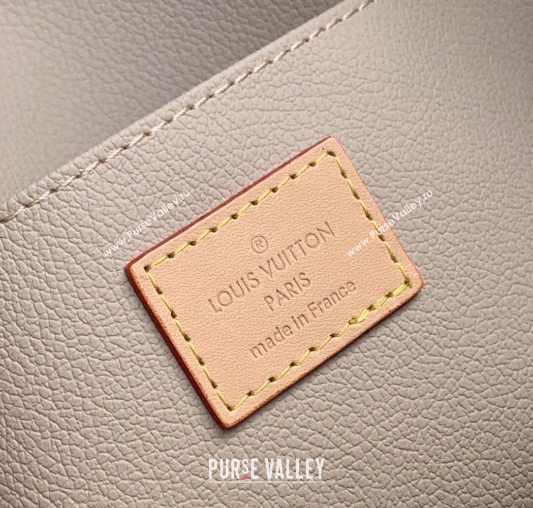 Louis Vuitton Toiletry Shoulder Bag in Classic Monogram Canvas 2025 M47522 (KI-250211002)