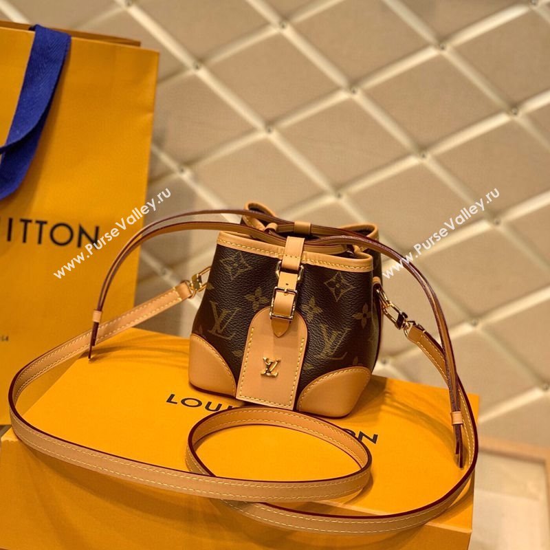 Louis Vuitton Mini Bucket Bag in Classic Monogram Canvas 2025 M57099 (KI-250211036)