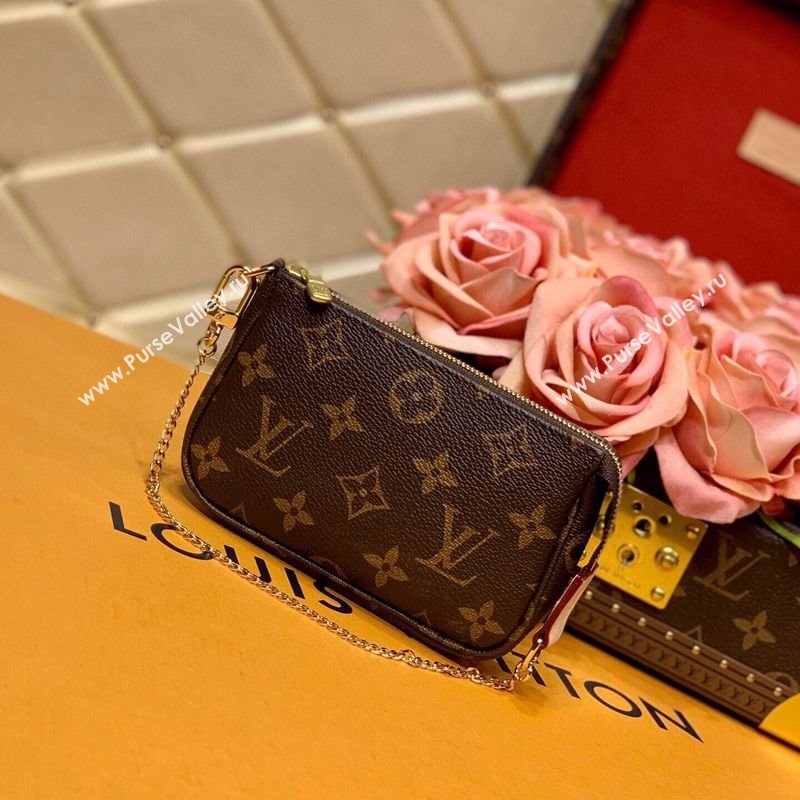 Louis Vuitton Mini Pochette Accessoires Bag in Classic Monogram Canvas M58009 2025 (KI-250211044)