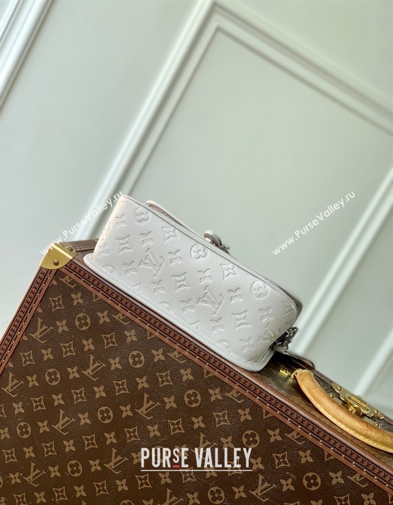 Louis Vuitton Diane Bag in Embossed Grained Leather M14214 Brume Grey/White Quartz 2025 (KI-250212061)