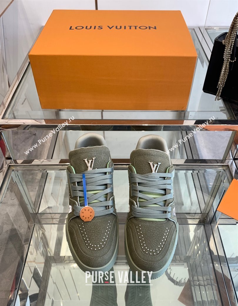 Louis Vuitton Mens LV Trainer Sneakers in Grained Nubuck Leather with Studs Green 2025 (KL-250224011)