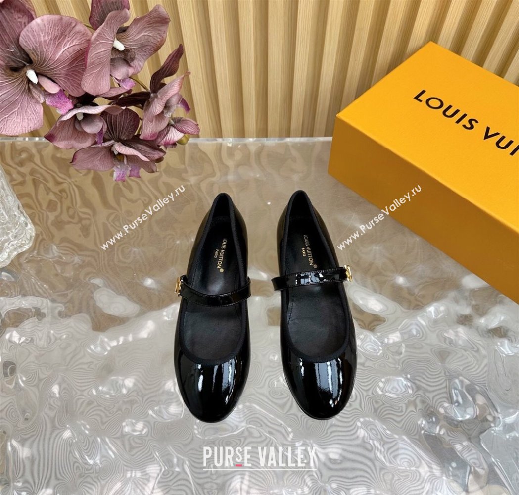 Louis Vuitton Romy Flats Ballerinas in Patent Leather with LV Strap Black 2025 (SS-250222080)