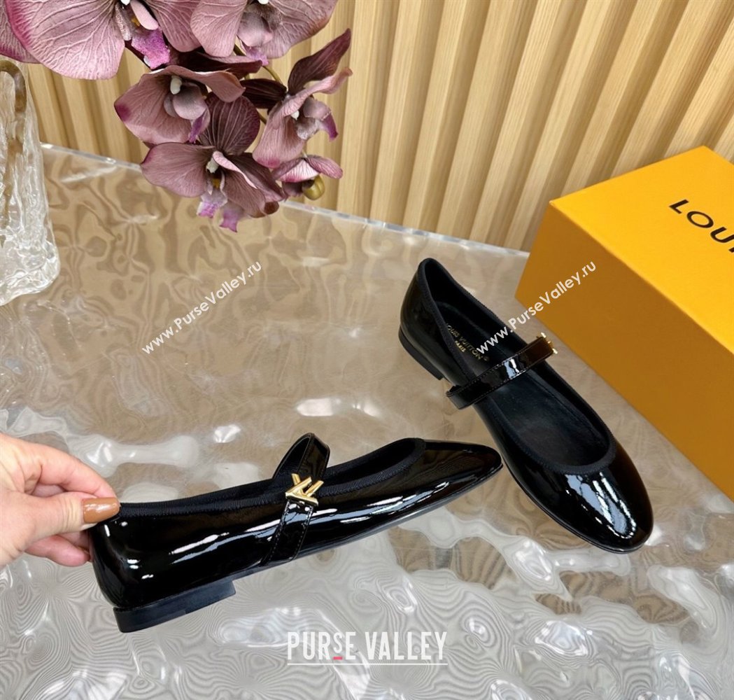 Louis Vuitton Romy Flats Ballerinas in Patent Leather with LV Strap Black 2025 (SS-250222080)