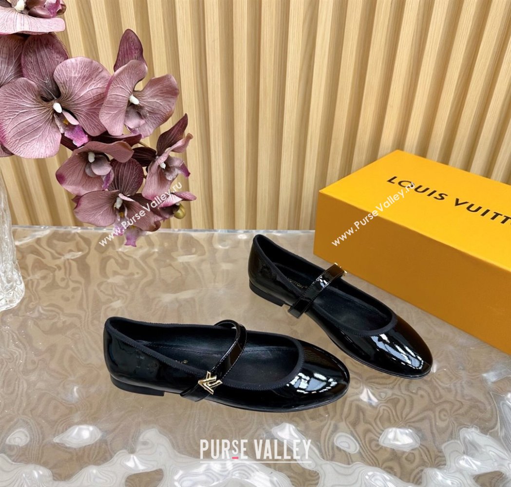 Louis Vuitton Romy Flats Ballerinas in Patent Leather with LV Strap Black 2025 (SS-250222080)