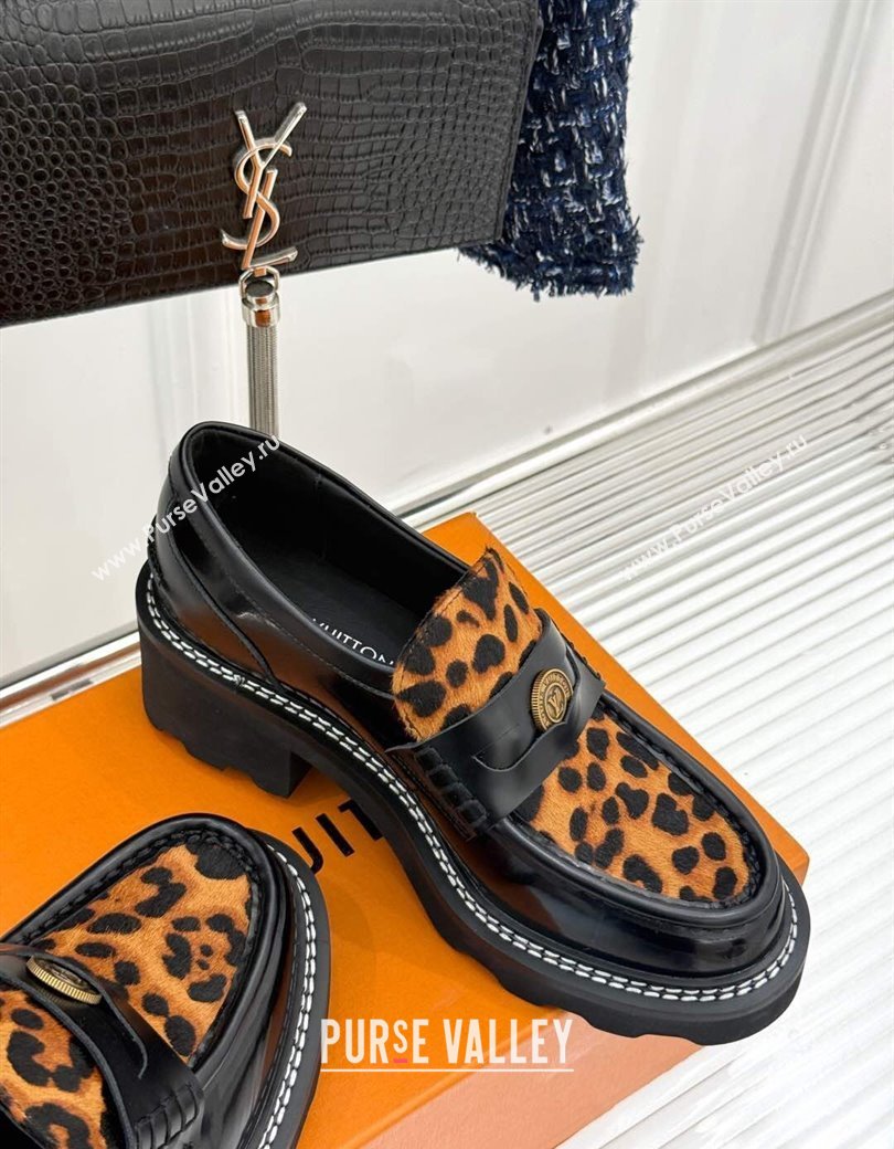 Louis Vuitton LV Beaubourg Platform Loafers 4cm with Coin Charm in Leopard print/Black Leather 2025 (MD-250222028)