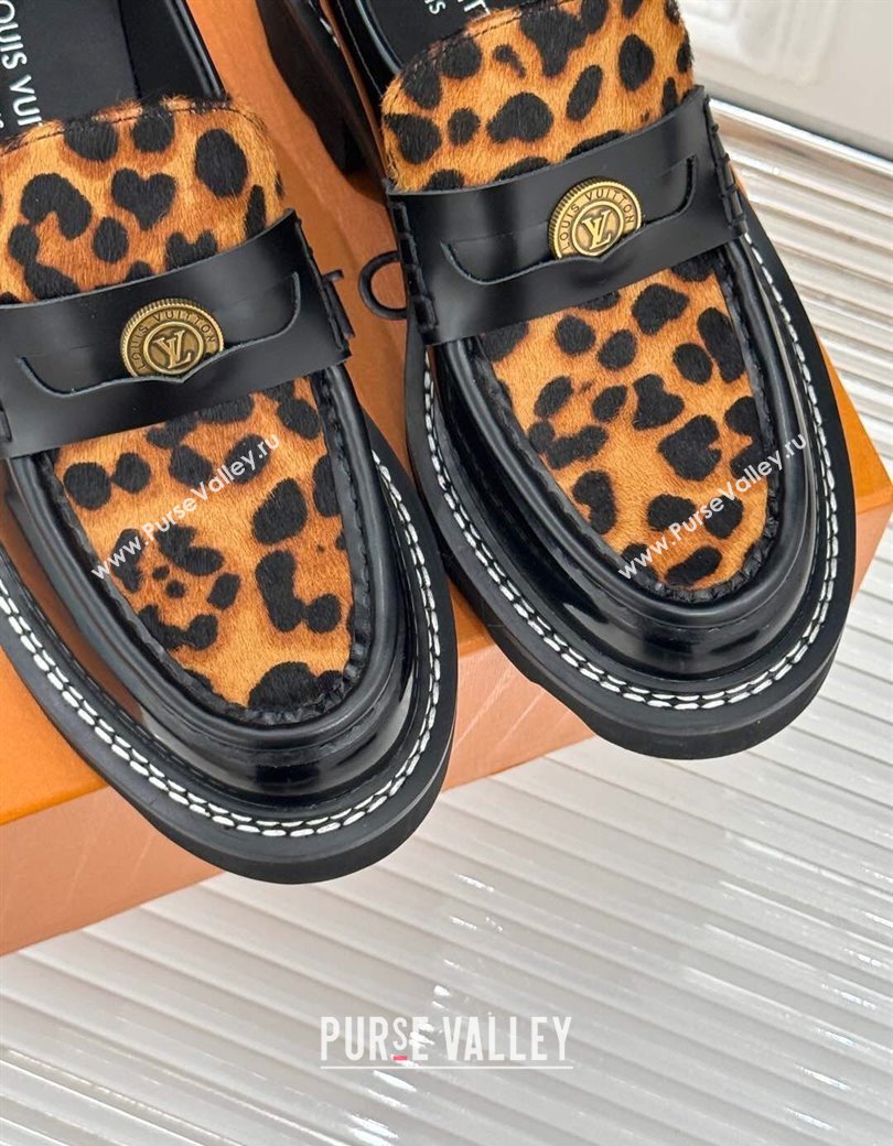 Louis Vuitton LV Beaubourg Platform Loafers 4cm with Coin Charm in Leopard print/Black Leather 2025 (MD-250222028)