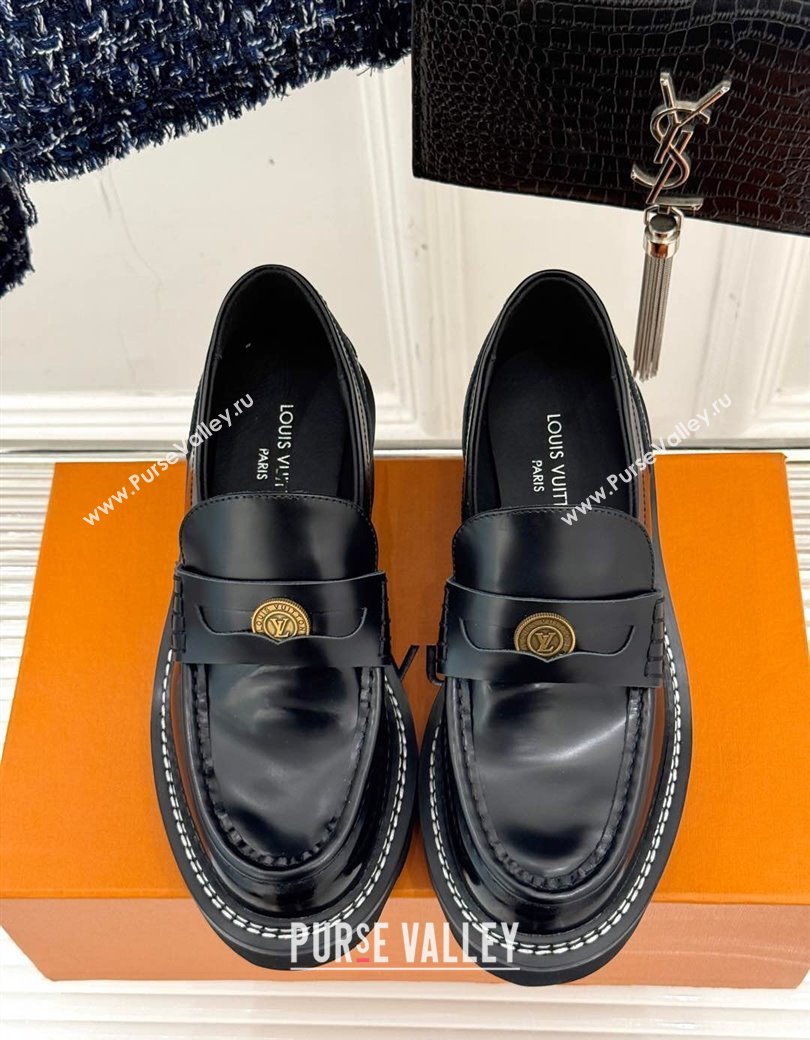 Louis Vuitton LV Beaubourg Platform Loafers 4cm with Coin Charm in Calfskin Leather Black 2025 (MD-250222029)