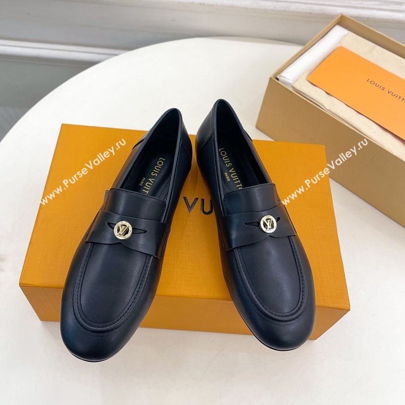Louis Vuitton Soho Flat Loafers in Lambskin Black 2025 (MD-250222035)