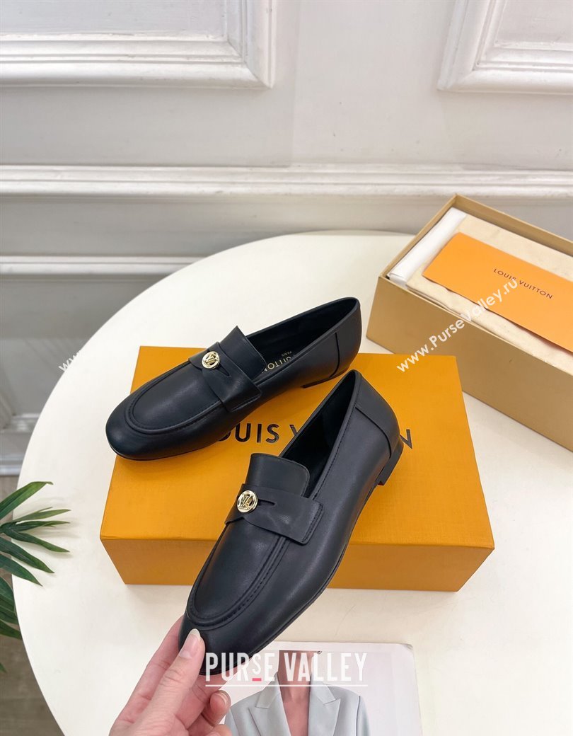 Louis Vuitton Soho Flat Loafers in Lambskin Black 2025 (MD-250222035)