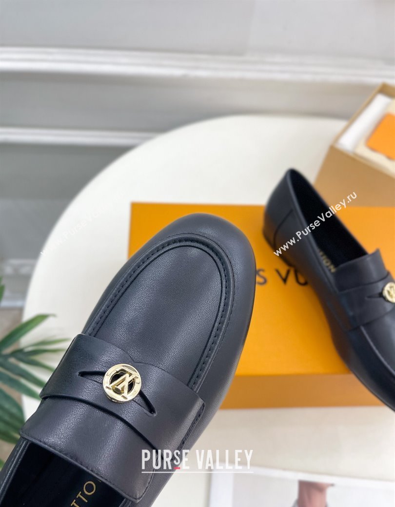 Louis Vuitton Soho Flat Loafers in Lambskin Black 2025 (MD-250222035)