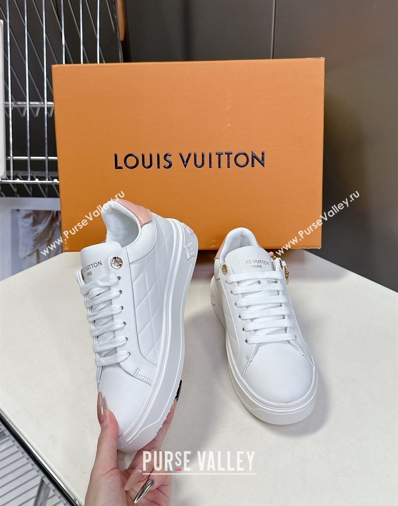 Louis Vuitton Time Out Sneakers in White Leather with Chain Charm 2025 LV042203 (MD-250422089)