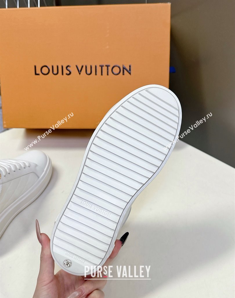 Louis Vuitton Time Out Sneakers in White Leather with Chain Charm 2025 LV042203 (MD-250422089)