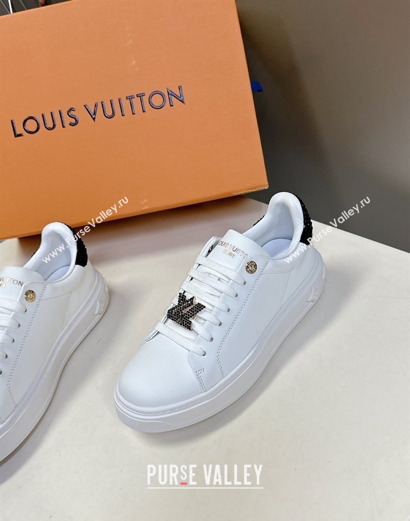 Louis Vuitton Time Out Sneakers in White Leather with Strass LV 2025 LV042203 (MD-250422085)