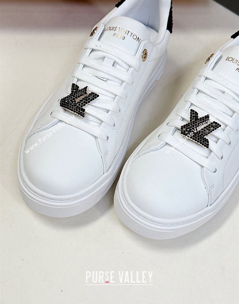 Louis Vuitton Time Out Sneakers in White Leather with Strass LV 2025 LV042203 (MD-250422085)