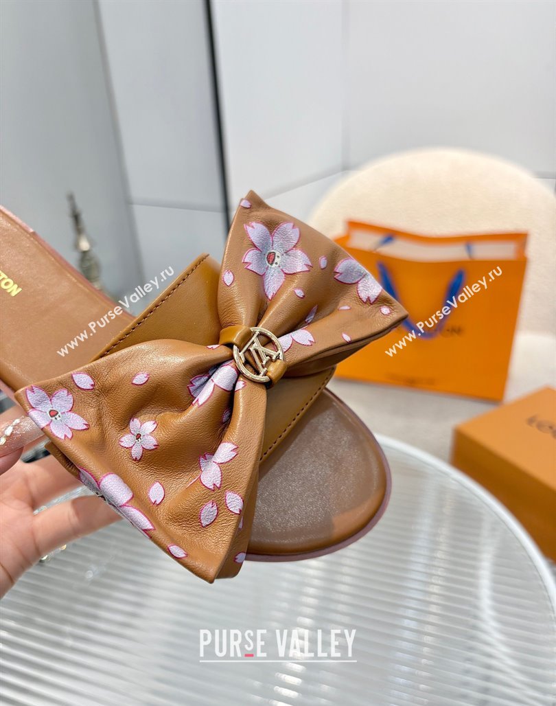 Louis Vuitton LV x TM Lily Flat Slides Sandal with Bow in Cherry Bloom Print Leather Brown 2025 1AGVYB (MD-250422050)