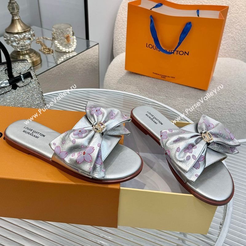 Louis Vuitton LV x TM Lily Flat Slides Sandal with Bow in Cherry Bloom Print Leather Silver 2025 1AGVYB (MD-250422052)
