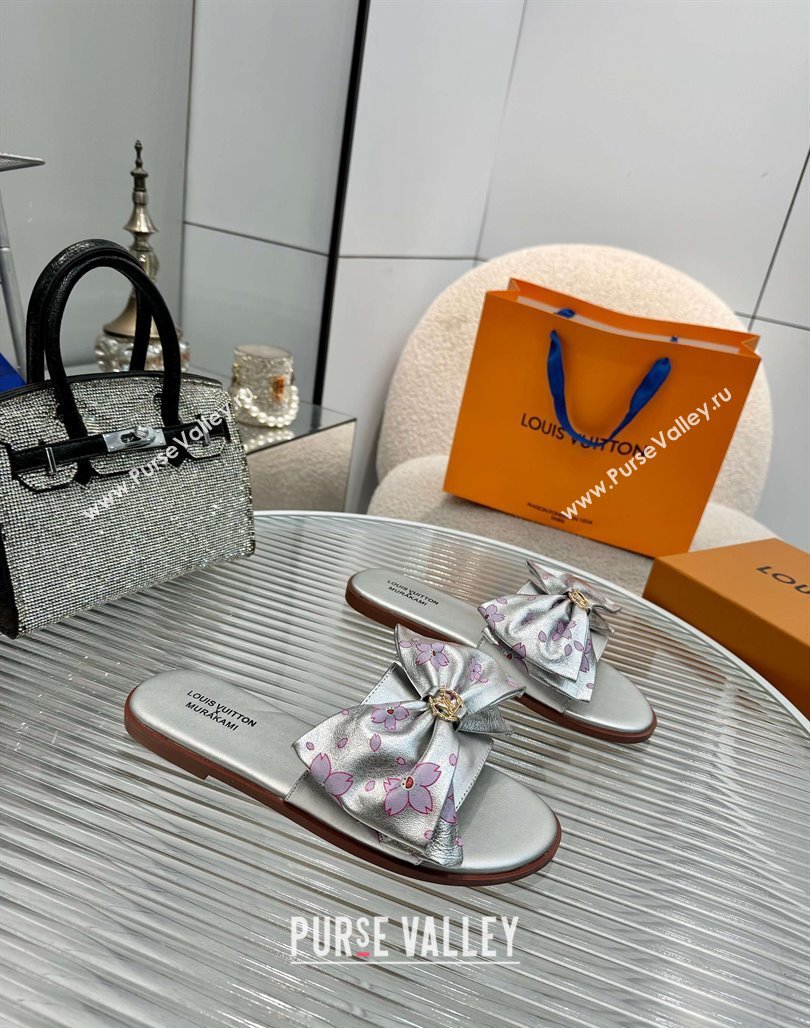 Louis Vuitton LV x TM Lily Flat Slides Sandal with Bow in Cherry Bloom Print Leather Silver 2025 1AGVYB (MD-250422052)