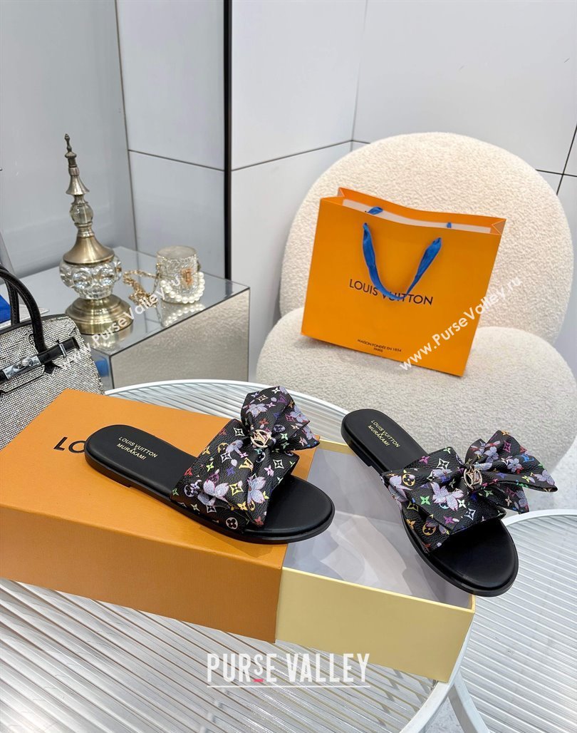 Louis Vuitton LV x TM Lily Flat Slides Sandal with Bow in Cherry Bloom Print Monogram Canvas Black 2025 1AGVYB (MD-250422047)