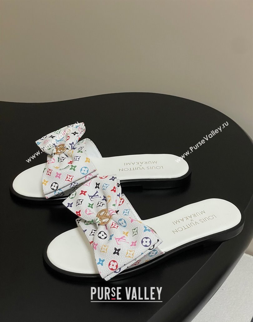 Louis Vuitton LV x TM Lily Flat Slides Sandal with Bow in Monogram Canvas White/Multicolor 2025 1AGVYB (MD-250422038)