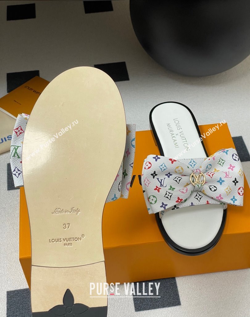 Louis Vuitton LV x TM Lily Flat Slides Sandal with Bow in Monogram Canvas White/Multicolor 2025 1AGVYB (MD-250422038)
