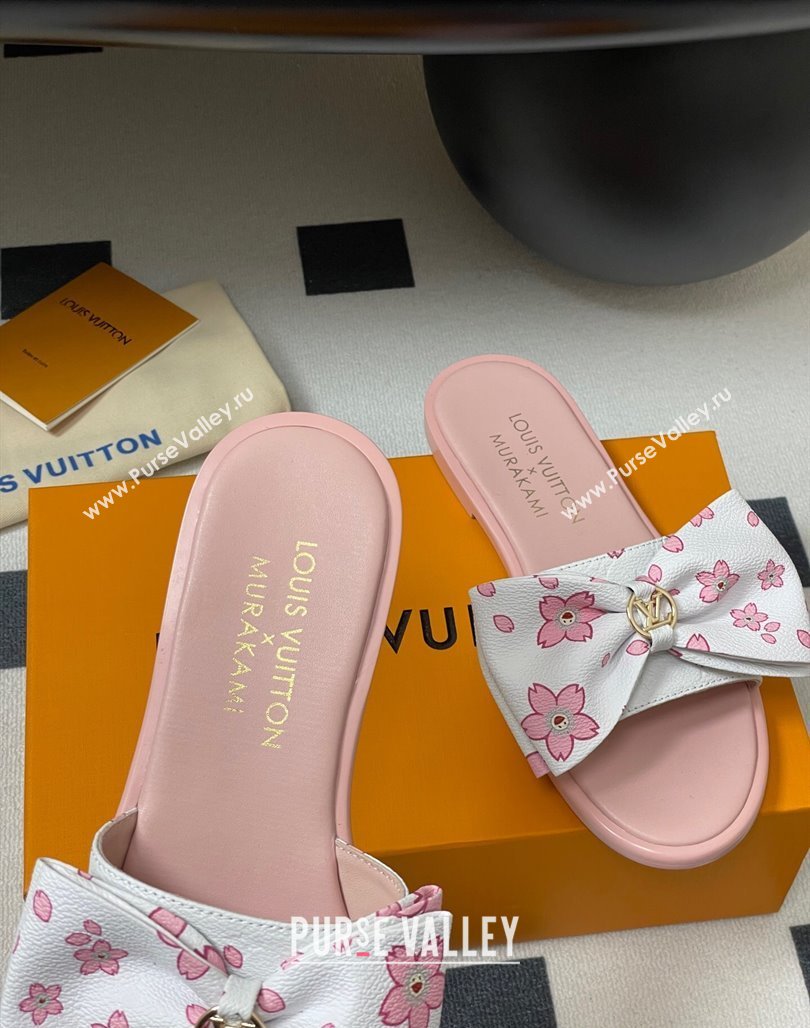 Louis Vuitton LV x TM Lily Flat Slides Sandal with Bow in Cherry Bloom Print Leather White/Pink 2025 1AGVYB (MD-250422040)