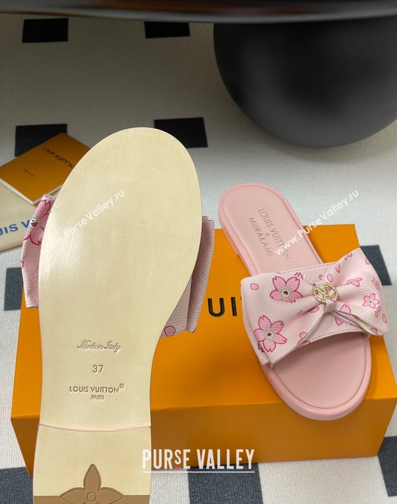 Louis Vuitton LV x TM Lily Flat Slides Sandal with Bow in Cherry Bloom Print Leather Light Pink 2025 1AGVYB (MD-250422041)