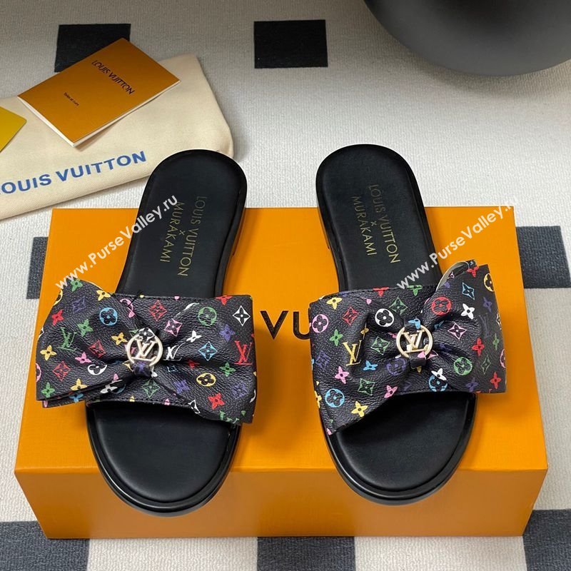Louis Vuitton LV x TM Lily Flat Slides Sandal with Bow in Monogram Canvas Black/Multicolor 2025 1AGVYB (MD-250422037)