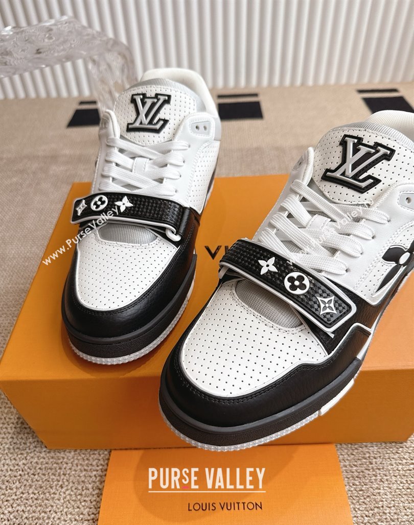 Louis Vuitton LV Trainer Sneakers in Perforated Leather with Velcro Strap Black 2025 1AHTDF (KL-250422180)