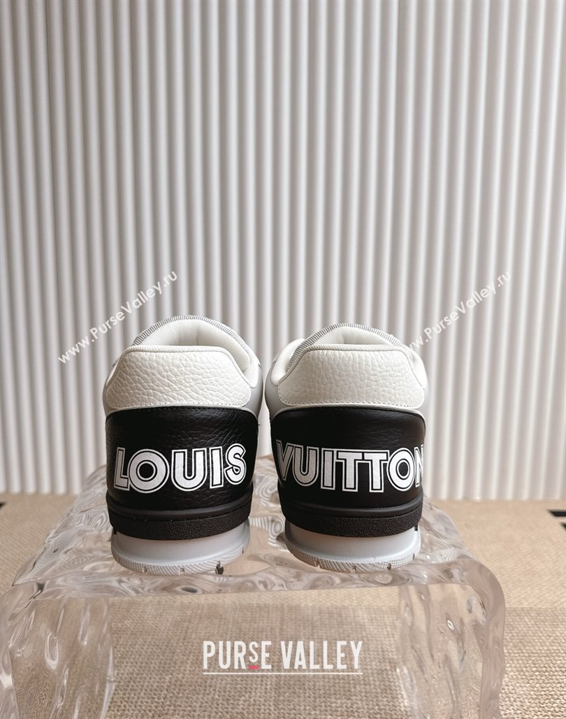 Louis Vuitton LV Trainer Sneakers in Perforated Leather with Velcro Strap Black 2025 1AHTDF (KL-250422180)