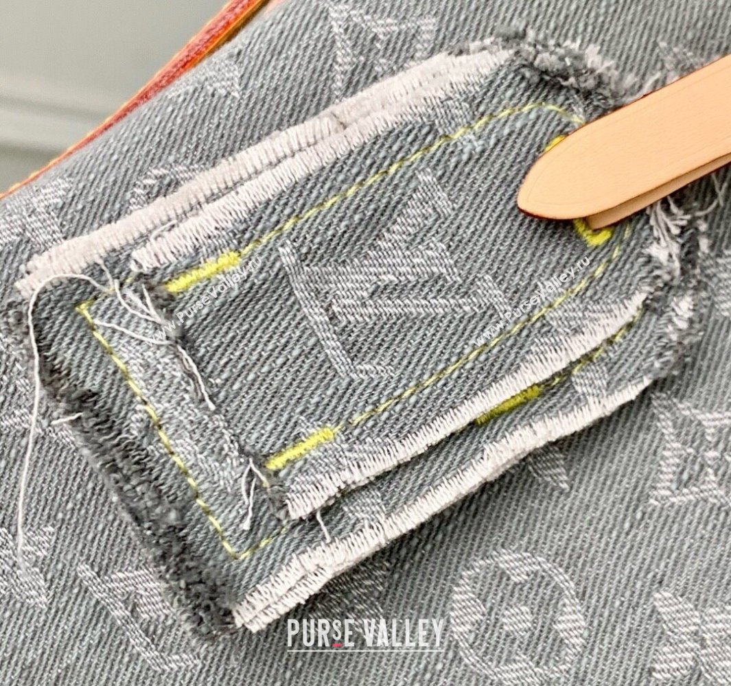 Louis Vuitton CarryAll MM bag in Cloudy Grey Certified Organic Cotton M13289 2025 (KI-250523023)
