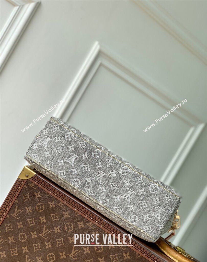 Louis Vuitton Coussin Hobo MM bag in Cloudy Grey Certified Organic Cotton M13390 2025 (KI-250523024)