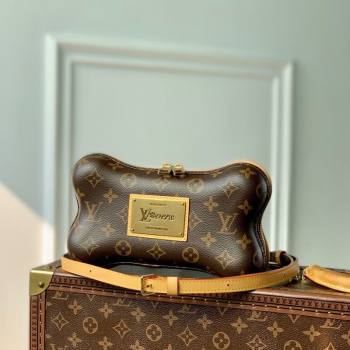 Louis Vuitton Mens Bone Wearable Wallet Mini Bag in Monogram Canvas M12615 2025 (KI-250524018)
