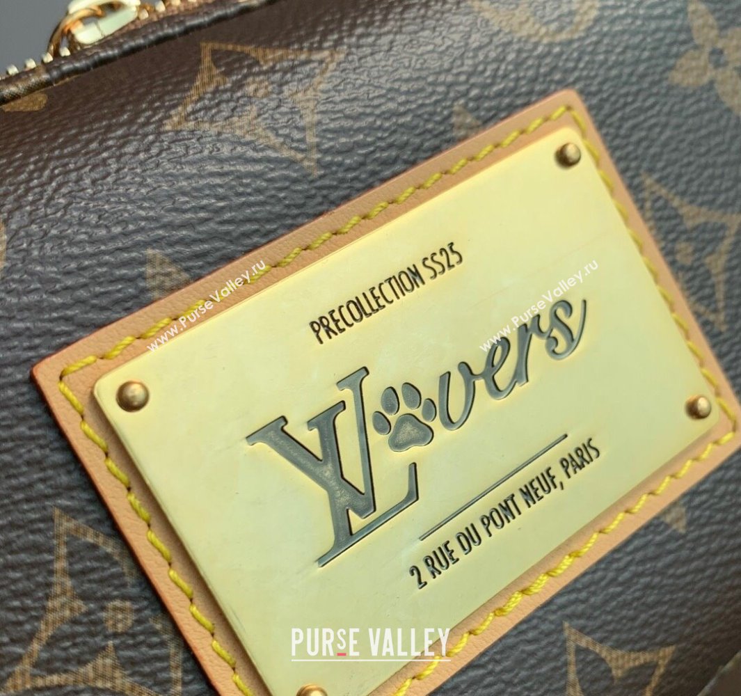 Louis Vuitton Mens Bone Wearable Wallet Mini Bag in Monogram Canvas M12615 2025 (KI-250524018)