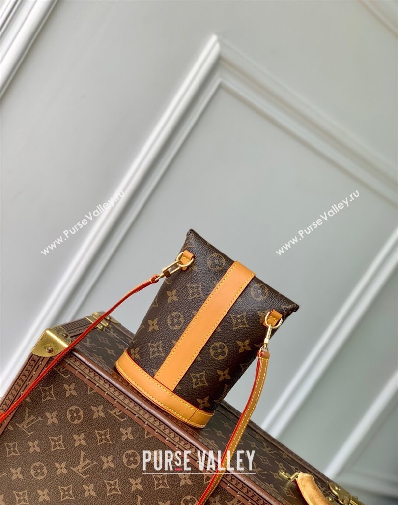 Louis Vuitton Mens Envelope Pouch Mini Bag in Monogram Canvas M14056 2025 (KI-250524021)