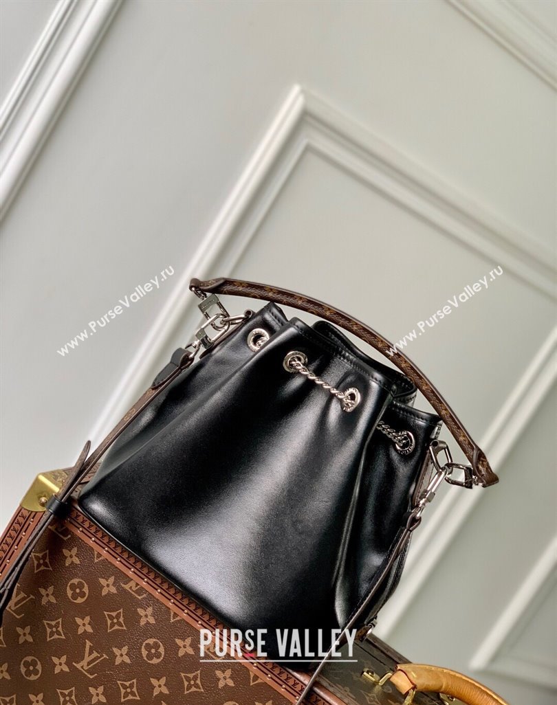 Louis Vuitton No Way Vibe Bag in Black Lambskin Leather M14377 2025 (KI-250524023)