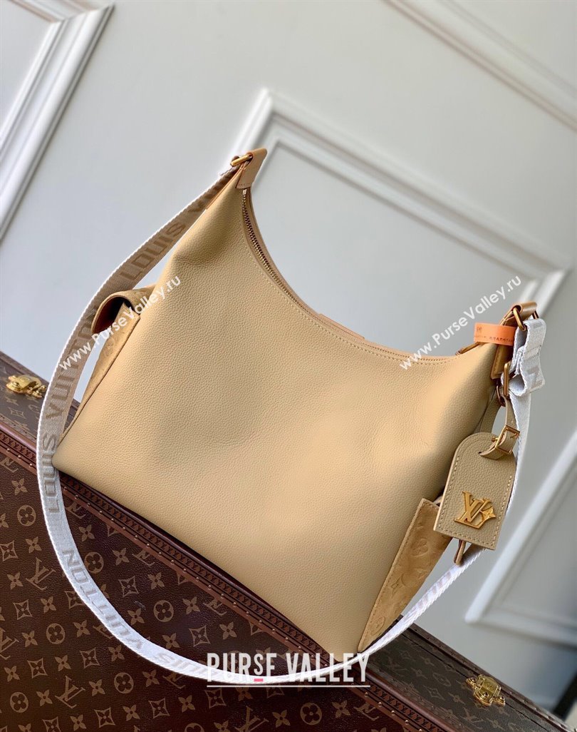 Louis Vuitton Mens Hobo Cargo Bag in Beige Leather and Monogram Canvas M12697 2025 (KI-250524024)