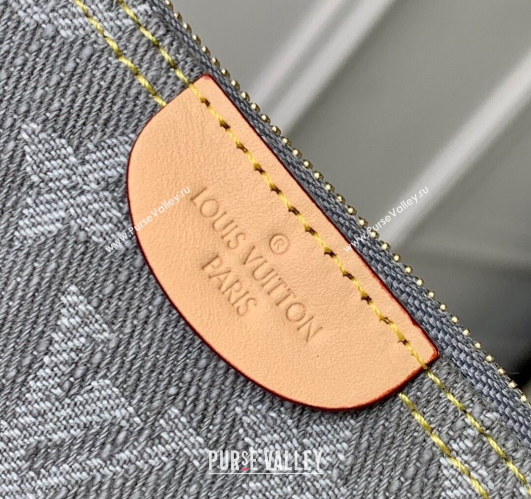 Louis Vuitton Key Pouch in Cloudy Grey Certified Organic Cotton Denim Washed Grey M13208 2025 (KI-250523029)